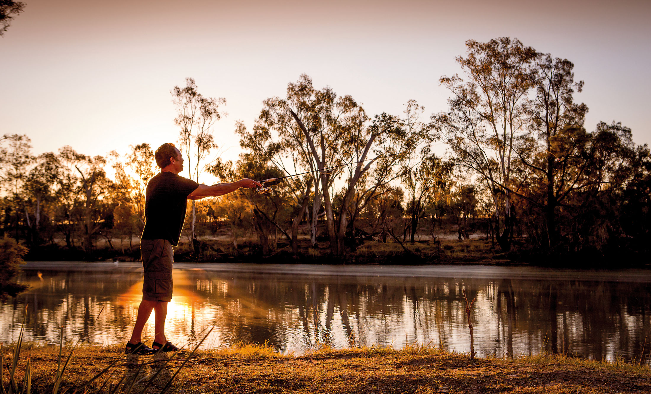Pelican-rest-st-george-tourist-holiday-caravan-park-qld-fishing